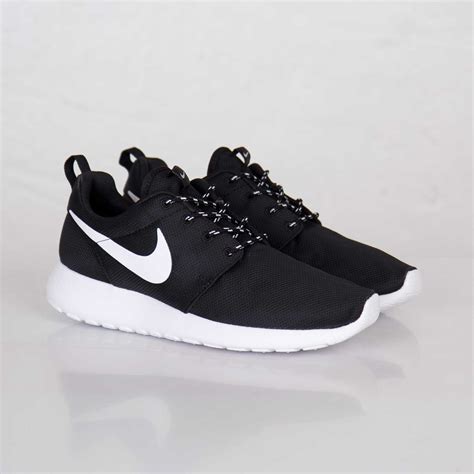 Nike Roshe Run Größe 41 online kaufen 